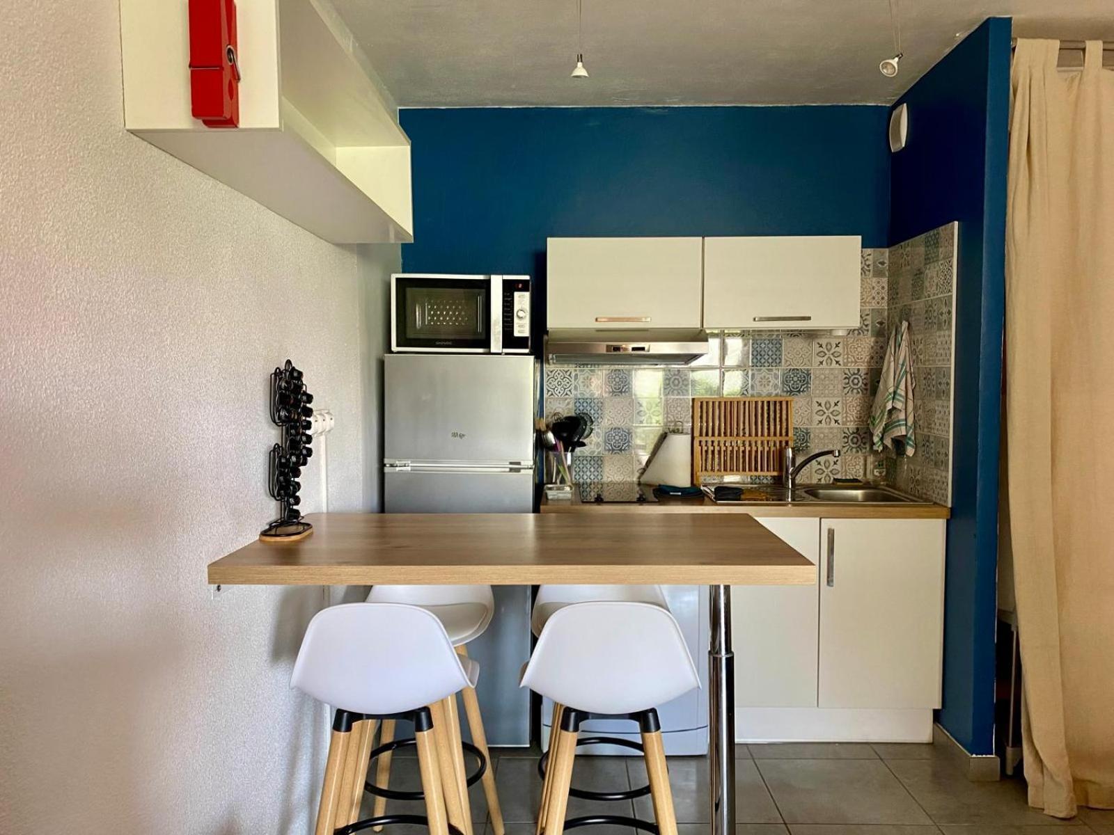 Superbe Appartement T2 En Residence Avec Piscine 생시프리앙 외부 사진